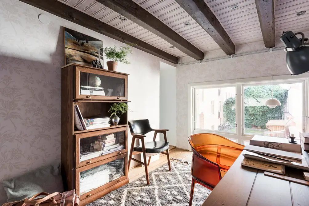 砖拱卧室的活力黄 | 打破中性空间的完美平衡-24