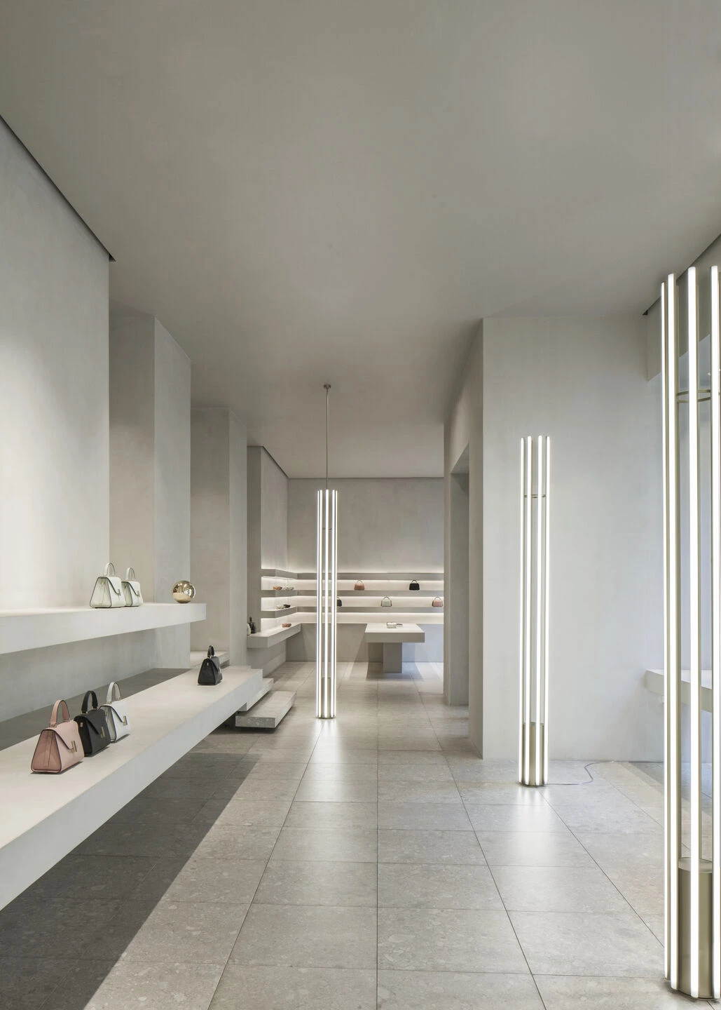 Valextra Flagship Store Milan-11