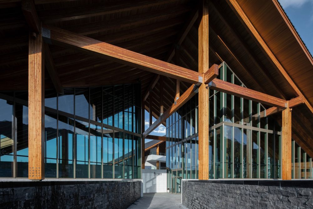 重庆雲山小镇 | 木结构艺术馆与景观的完美融合-44