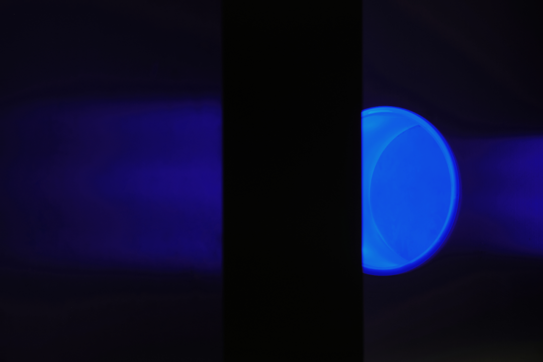 镜面延伸视觉的室内外结合展厅设计丨中国临沂丨尔我空间设计研究室-26