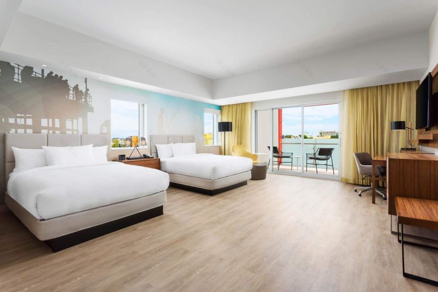 海滨城市酒店设计 | 圣塔莫尼卡市中心的两家酒店-25