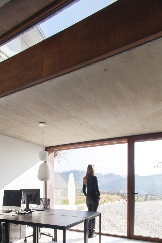 意大利乡村风格的家庭珠宝仓库展示空间-24