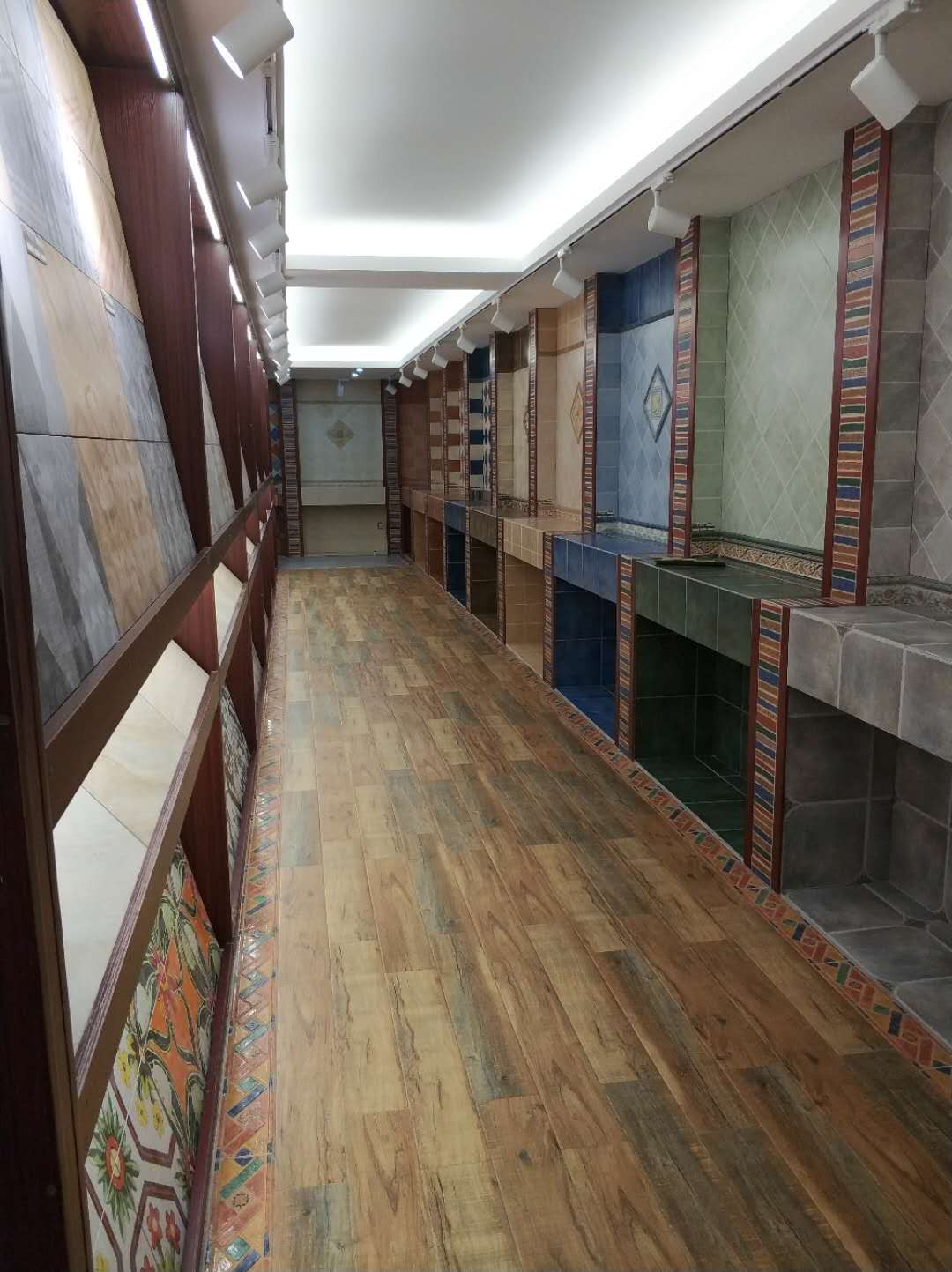 莫斯卡陶瓷展厅装修实景案例-7