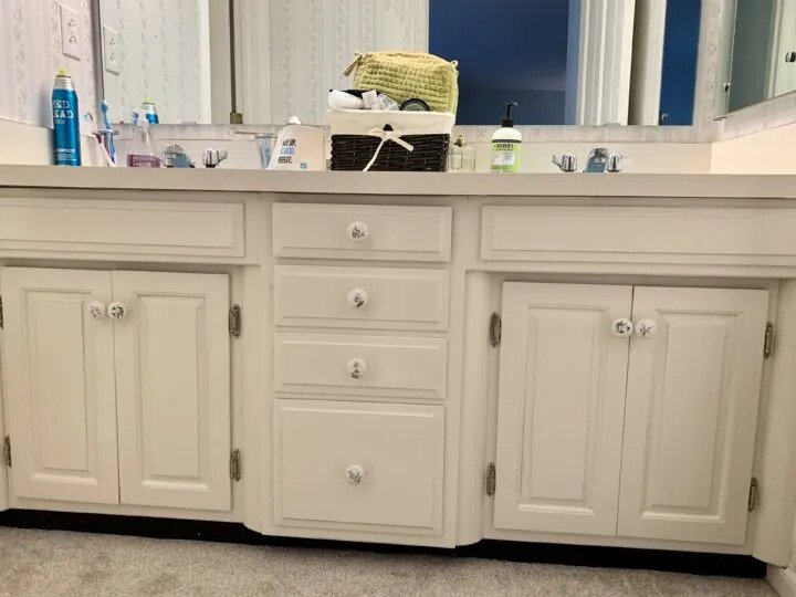 复古主卫生间改造为美观实用且时尚空间-7