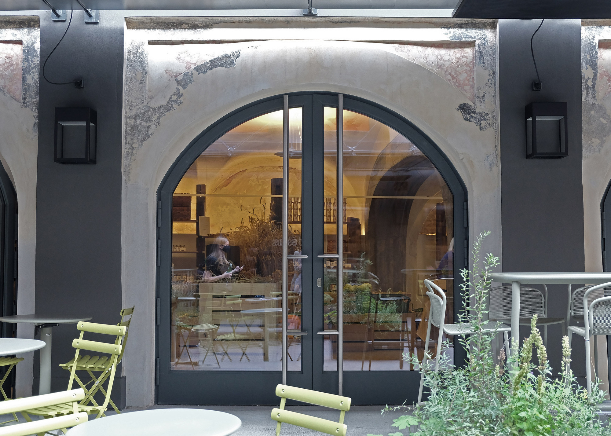 Vilnius Old Town 的 Vainiai Palace Rehabilitation,立陶宛-22