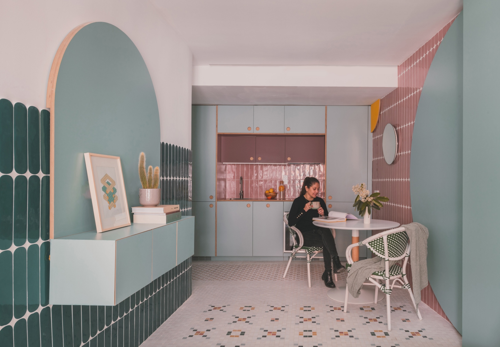 马德里50平米彩色独特公寓丨西班牙马德里丨OOIIO Architecture-8