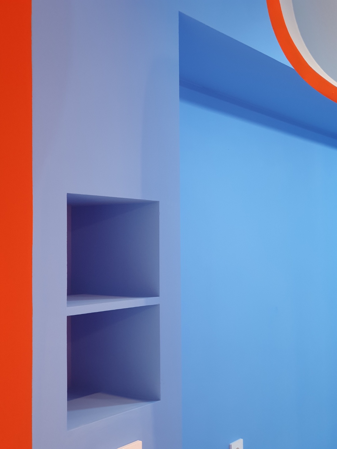 色彩斑斓的 PIZZA 餐厅 | 独特的室内设计-11