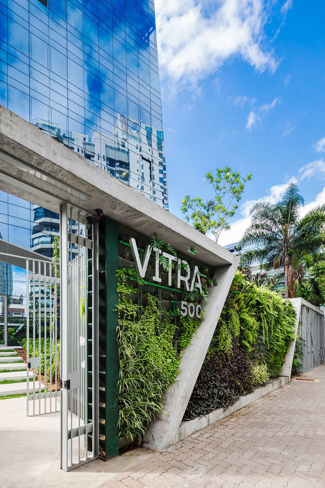 巴西圣保罗 Vitra 公寓,绿色环保与艺术的完美结合-6