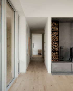 东河公馆(注:Residence可根据实际情况灵活翻译为公馆住宅府邸等,这里公馆较常用且表意明确,若有特定背景信息可进一步精准调整) 丨加拿大丨Omar Gandhi Architects