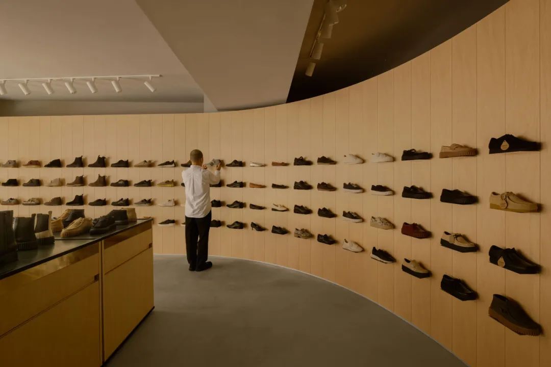 Clarks Shibuya 街边店丨日本东京丨Kodai Architectural Design Office-15