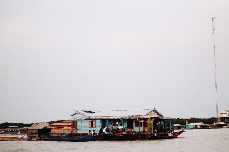 柬埔寨洞里萨湖居民生活-22