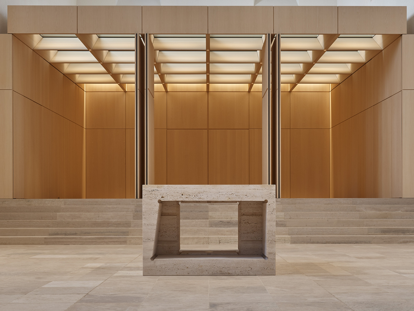 德国 St Fidelis 教堂 | 喧嚣中的宁静空间-32