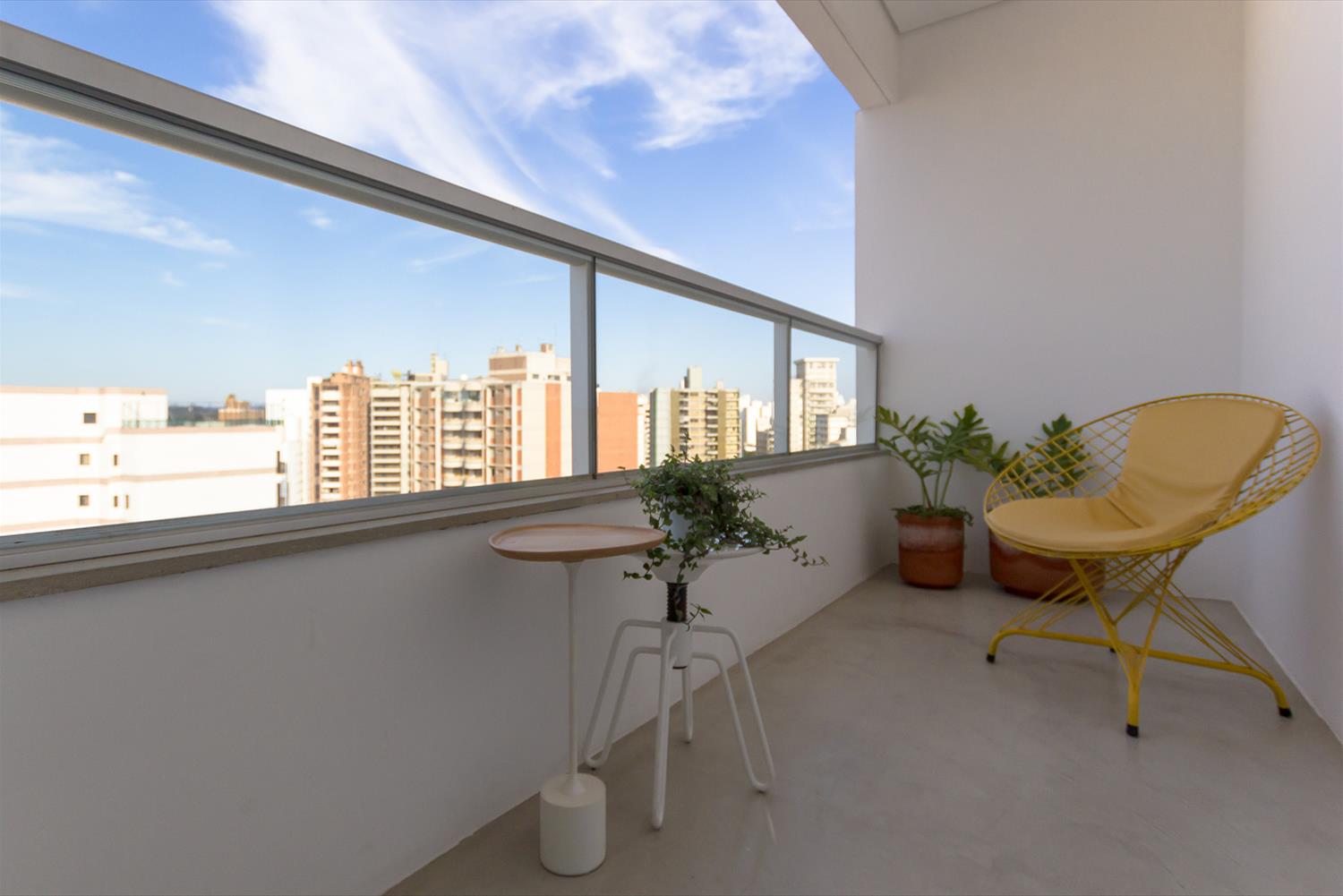 巴西 SP 市区公寓改造 | 混凝土与木质的完美结合-8