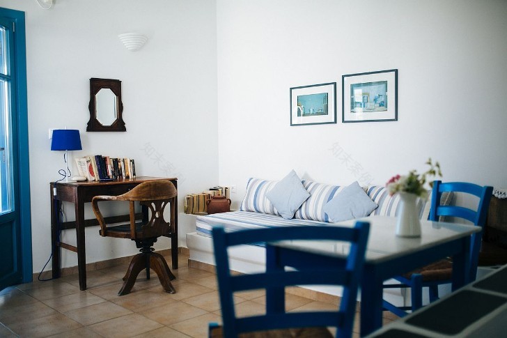 希腊传统风格酒店 Anemomilos Apartments-6