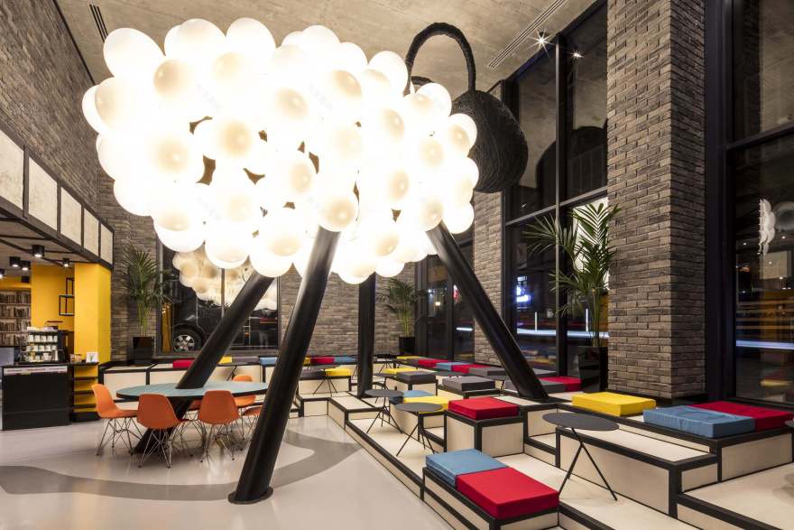 第比利斯中心宜必思尚品酒店-1