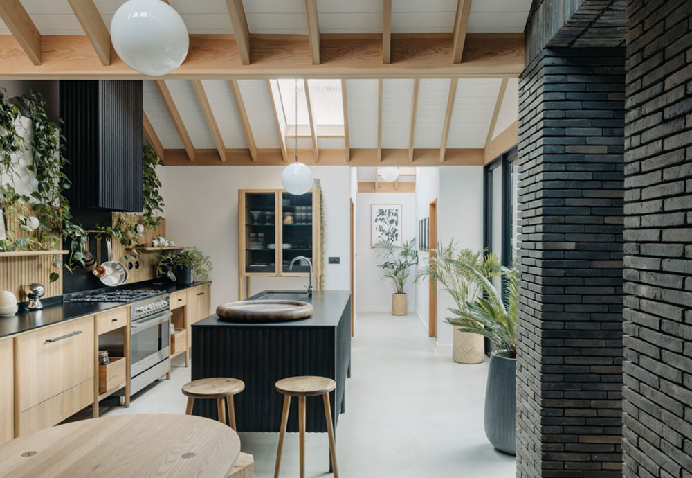 伦敦设计师的暗砖时尚家居-8