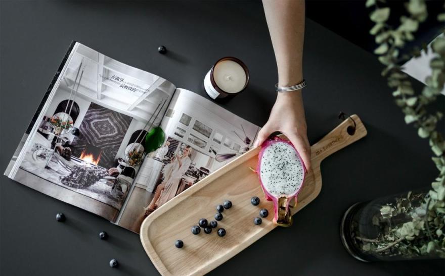 独居女青年的简约轻奢家居设计-19