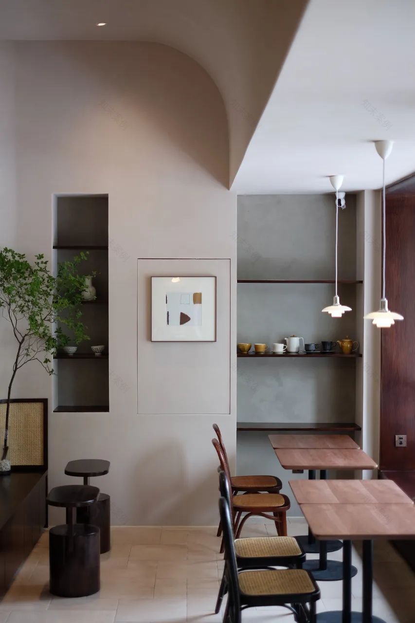 《菜卷の菓子屋》 | 85 平米三室空间,消防管下的逆袭设计-43