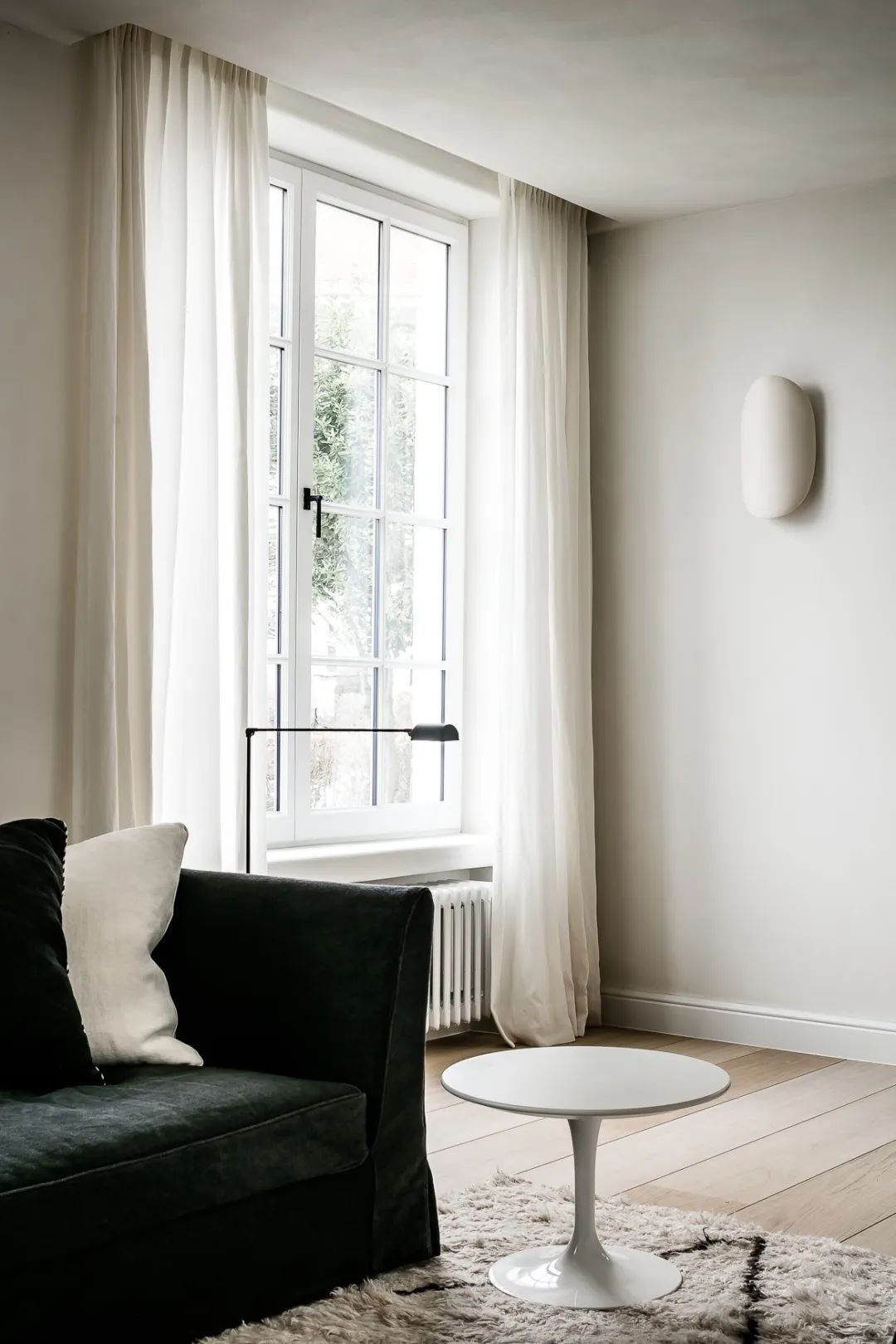 Nathalie Deboel 的温暖极简主义 | 比利时自然的室内设计美学-79