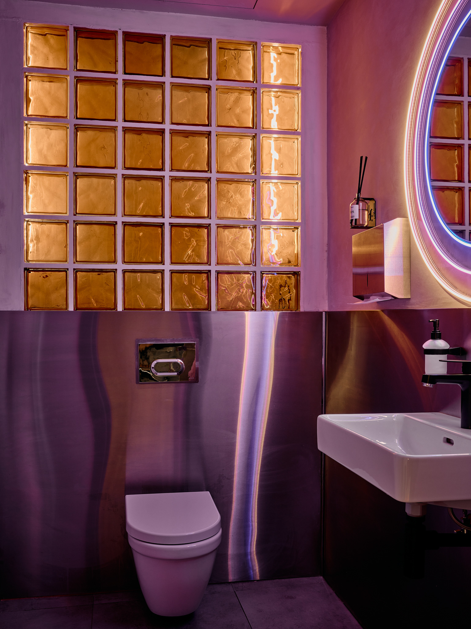 萨柳特，米亚斯尼茨卡娅美食市场！丨俄罗斯莫斯科丨Muravina Anna,Sazonova Elena-56