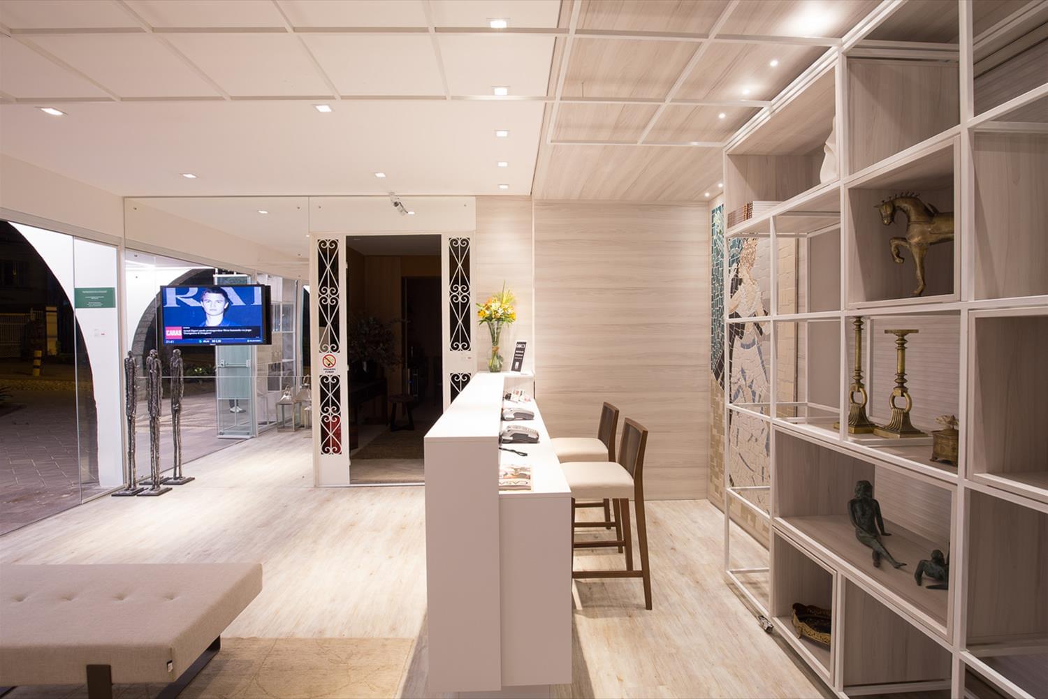 巴西 Boas-Vindas 售票处 | 极简北欧风商业设计典范-6