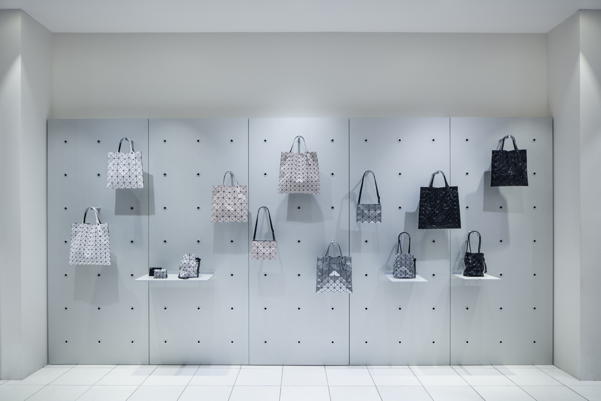 BAO BAO ISSEY MIYAKE  ISETAN SHINJUKU STORE | Schemata Architects / Jo Nagasaka-7