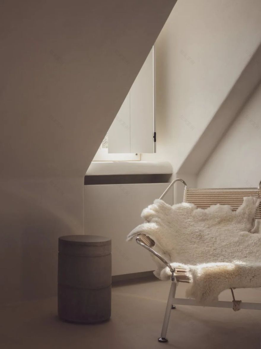 Nathalie Deboel 的温暖极简主义 | 比利时自然的室内设计美学-38