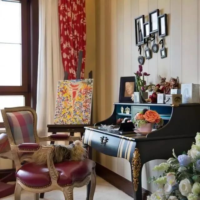 叶胤祥打造 482 平欧式别墅，再现复古优雅-21