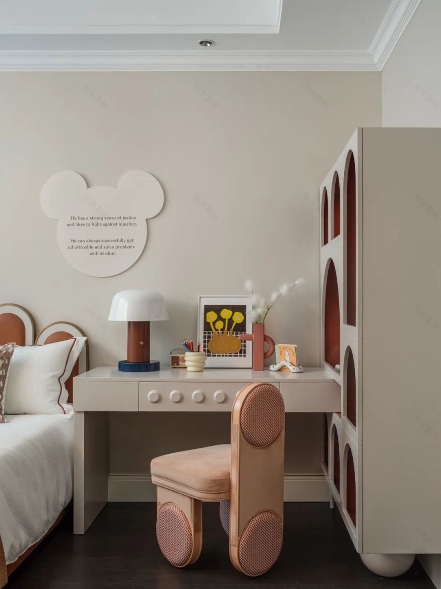 中天·翡丽雅境样板房项目丨中国乌鲁木齐丨杭州辉景室内设计有限公司(硬装),杭州美致家居设计有限公司(软装)-45