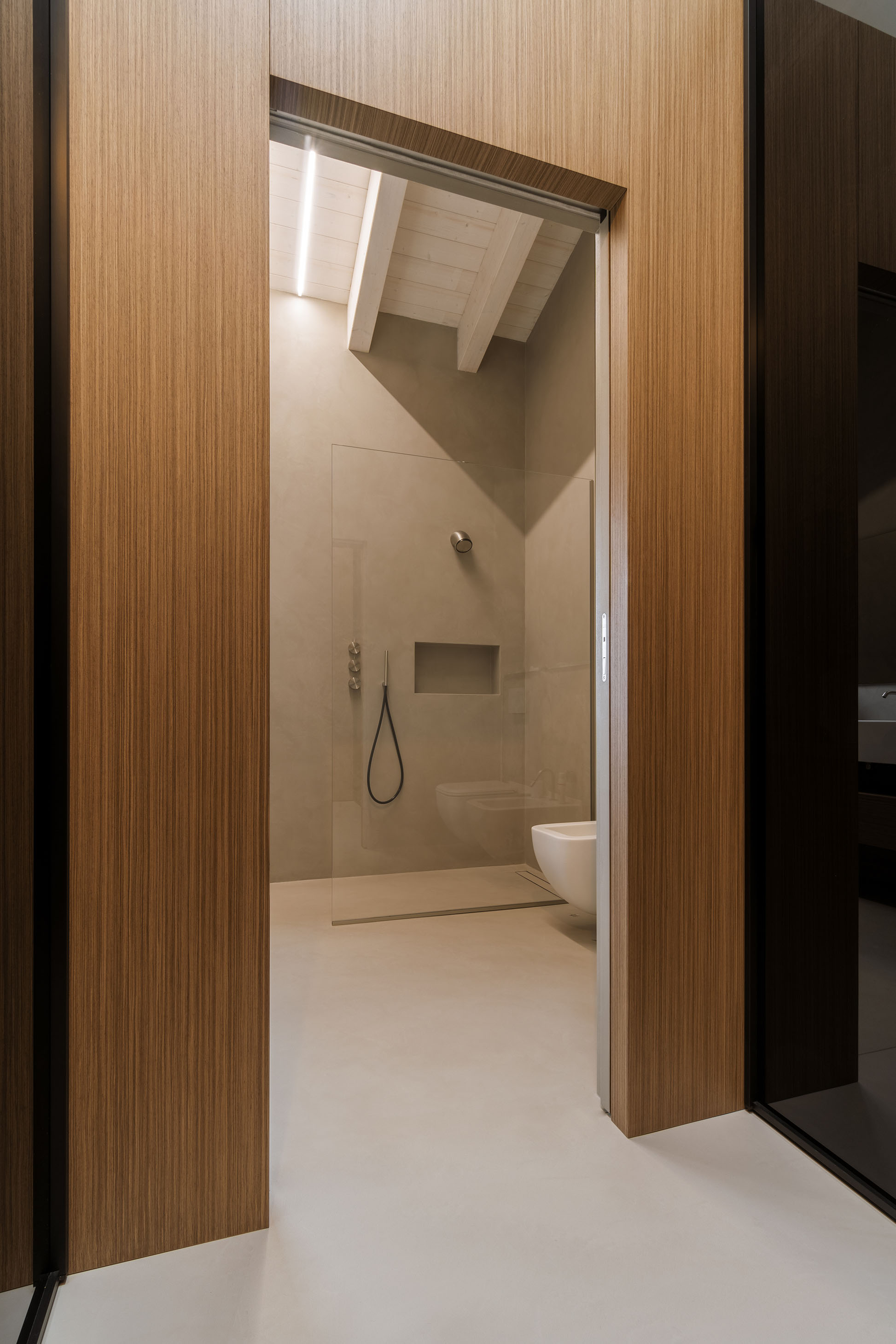 极简与连续 · Casa Erre 平层设计丨PR.I.MA. SRL Roberto Marchini-23