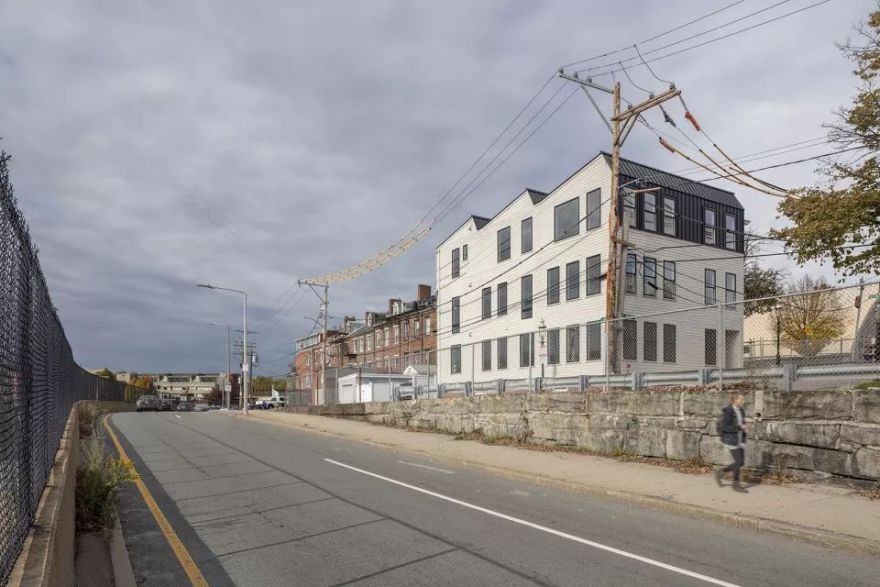 波士顿历史建筑改造的现代住宅典范-3