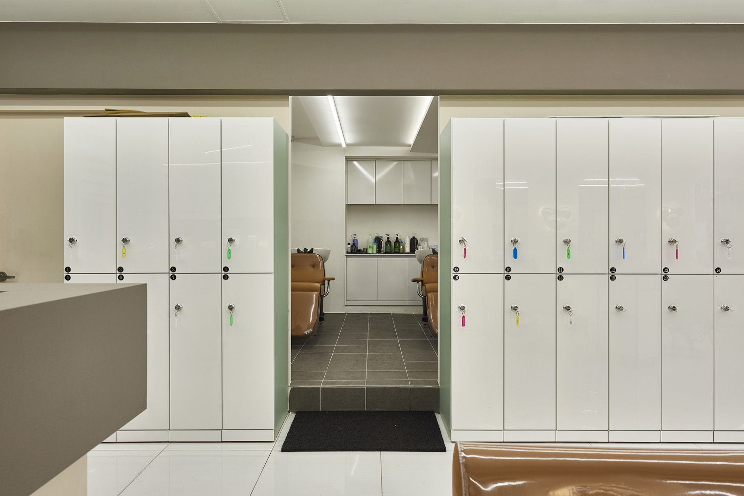 韩国 27 平极简美容室设计-18