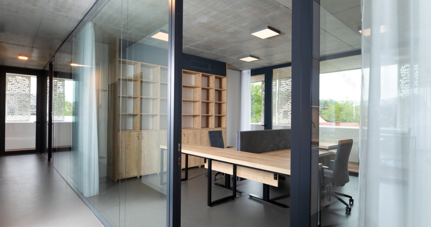 Dům služeb v Palkovicích(帕尔科维采服务楼)丨Jaroslav Holub,Lenka Krhovjáková等团队-22