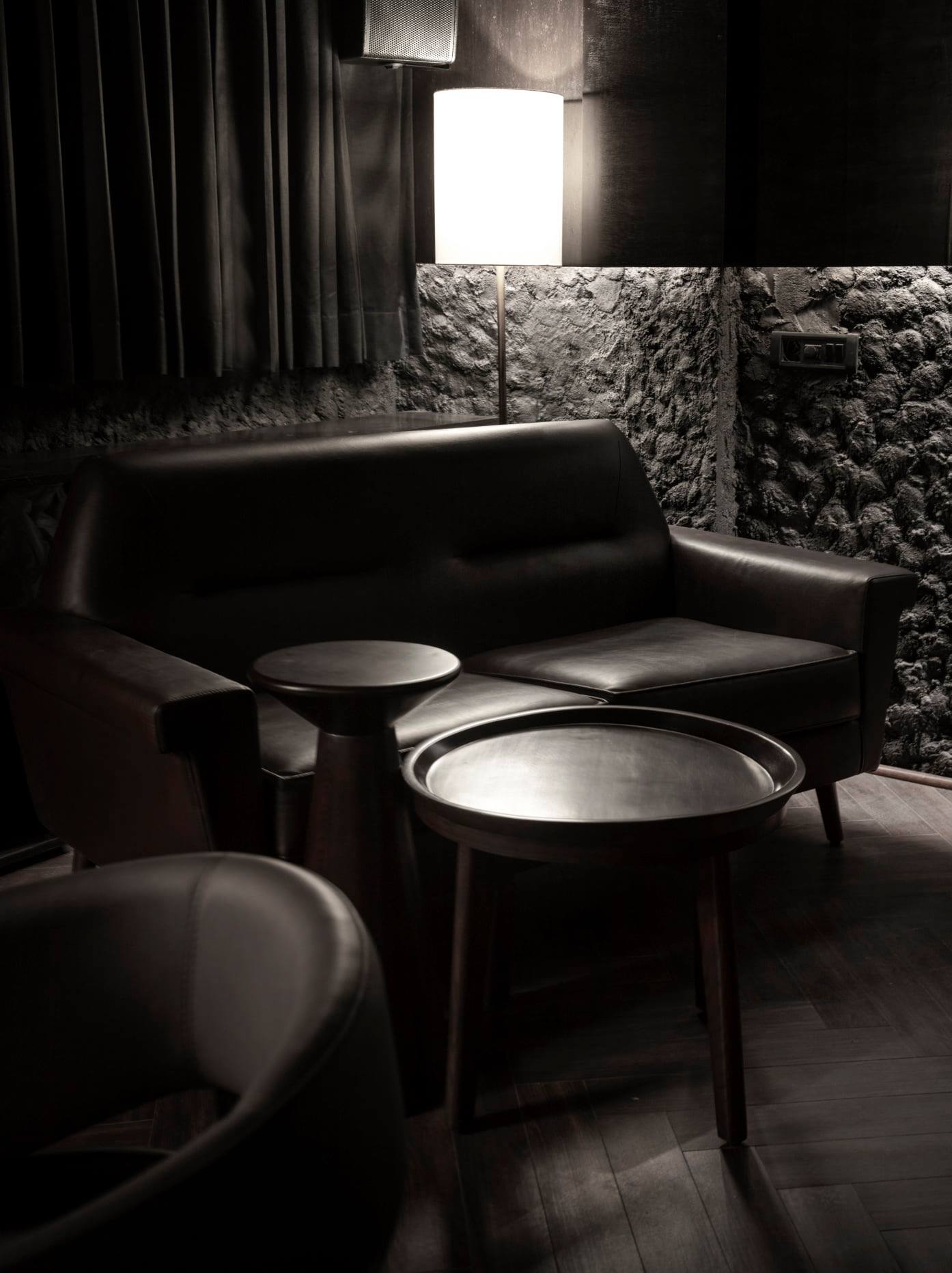 The Black Concrete RENESA-51