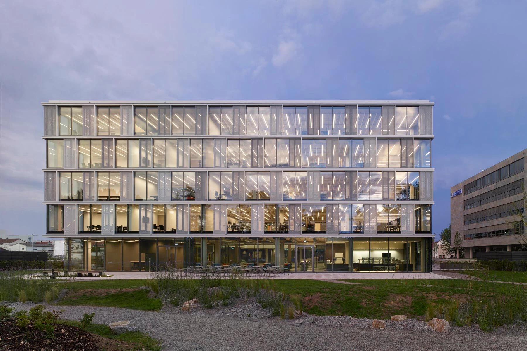 透明之梦 | 德国 AEB 软件公司总部-19