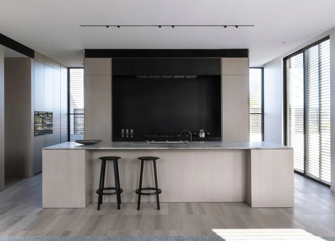 墨尔本 Carr Design 实践 | 豪华住宅设计典范-10