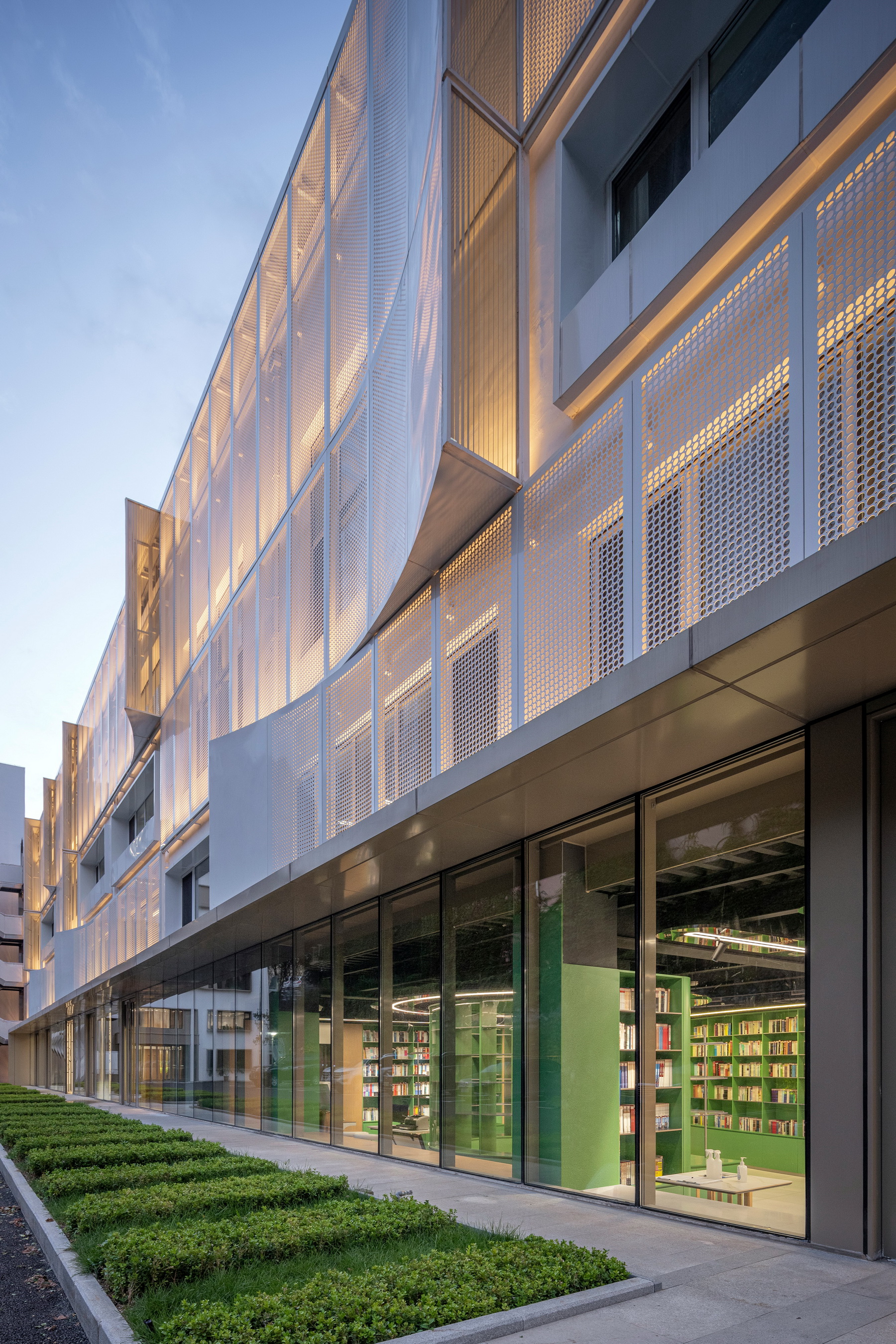 大连三十七相丨中国大连丨UUA建筑师事务所-43