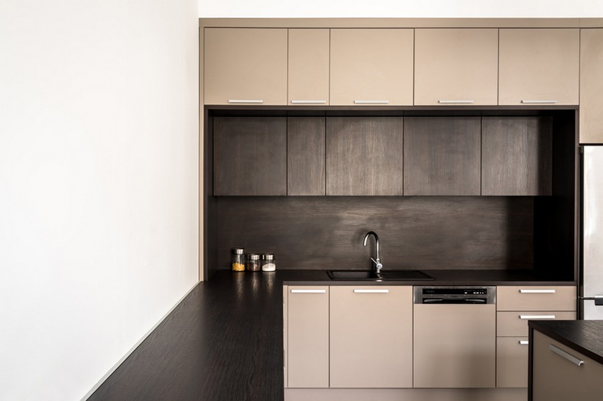 Transformation of the Apartment of a Norwegian Guy Who is Studying in Budapest-16