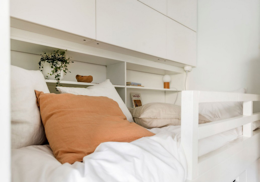 瑞典宁静灰褐公寓 顶层阁楼设计巧妙-19