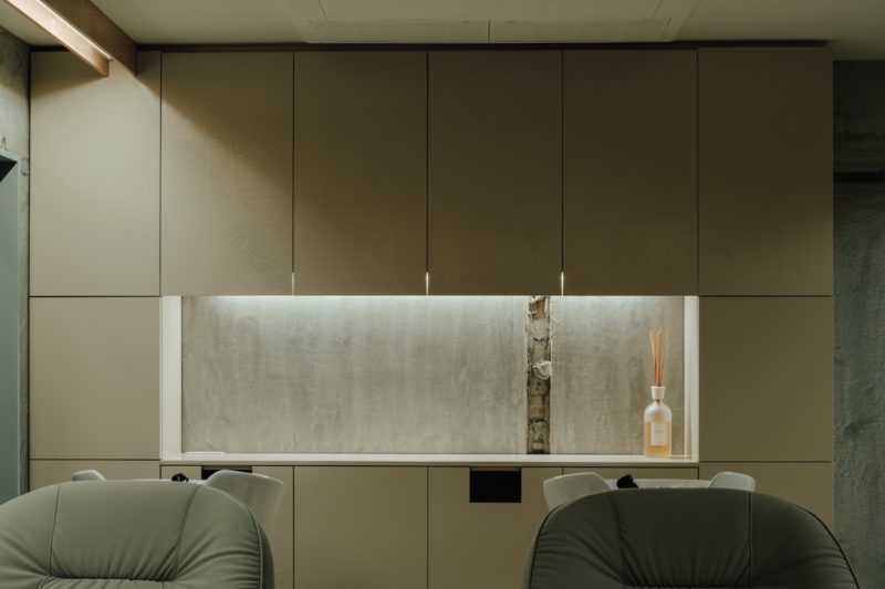 奇宇美发沙龙(此处qiyu根据拼音推测为品牌名称进行中文实名翻译,若不是此含义请提供更多背景信息) -35