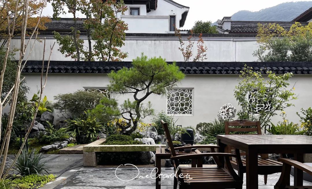 玲珑园 · 诗意的中式庭院设计丨OneGarden-31