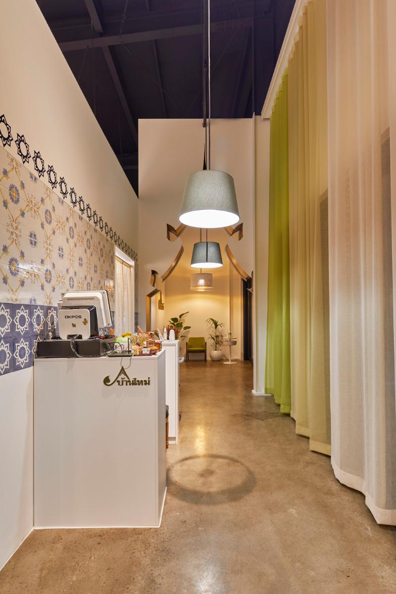 60 平泰式餐厅，打造高端氛围的室内设计-2