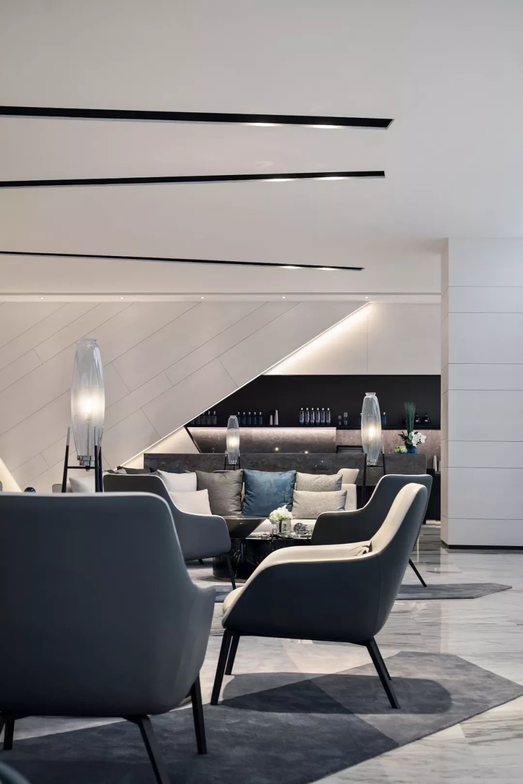 几何律动中的莆田正荣销售中心-23