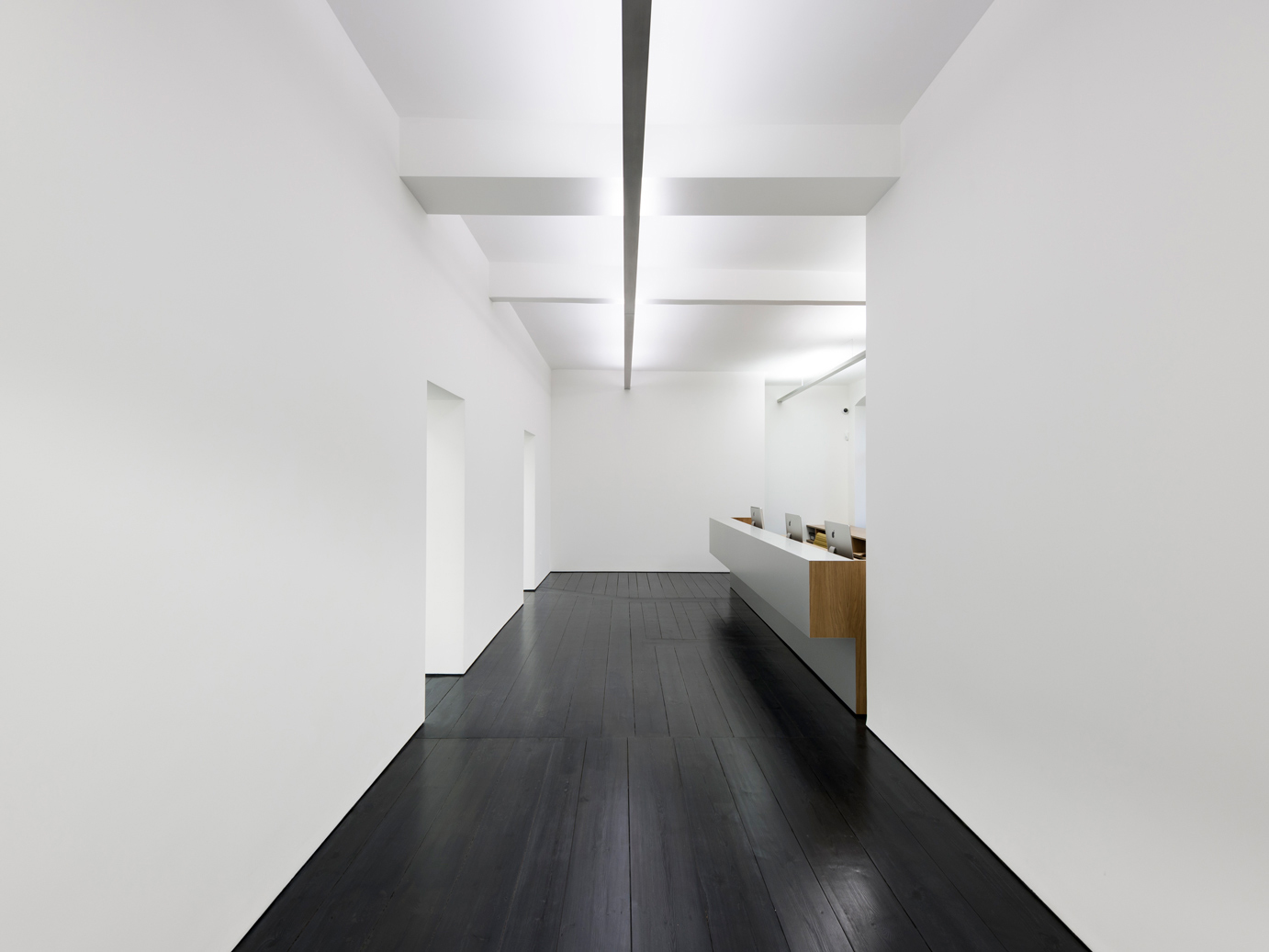 柏林魅力创意组合 | 冈萨雷斯·哈斯精选项目-92