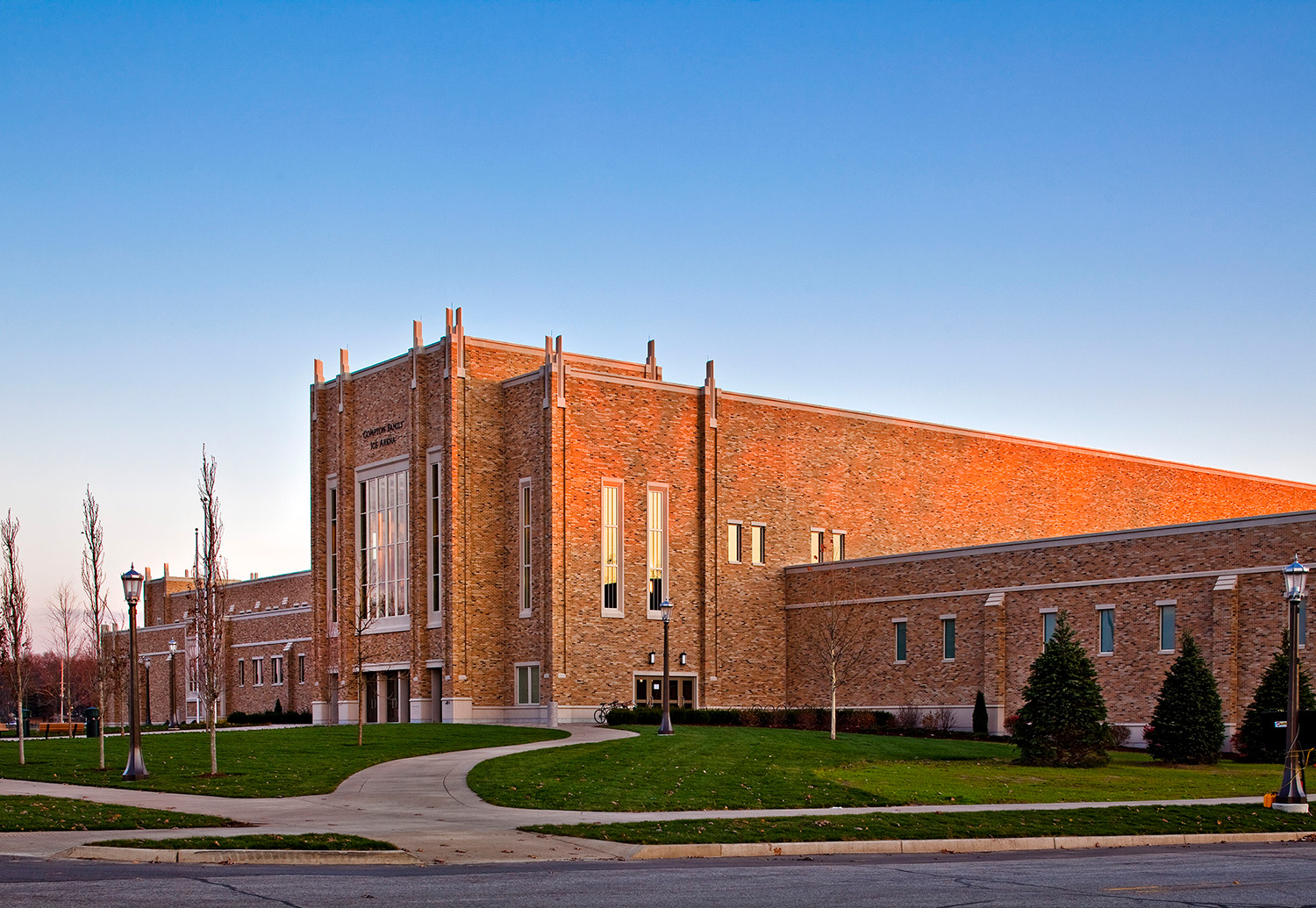 University of Notre Dame Compton Family Ice Arena | ROSSETTI-12