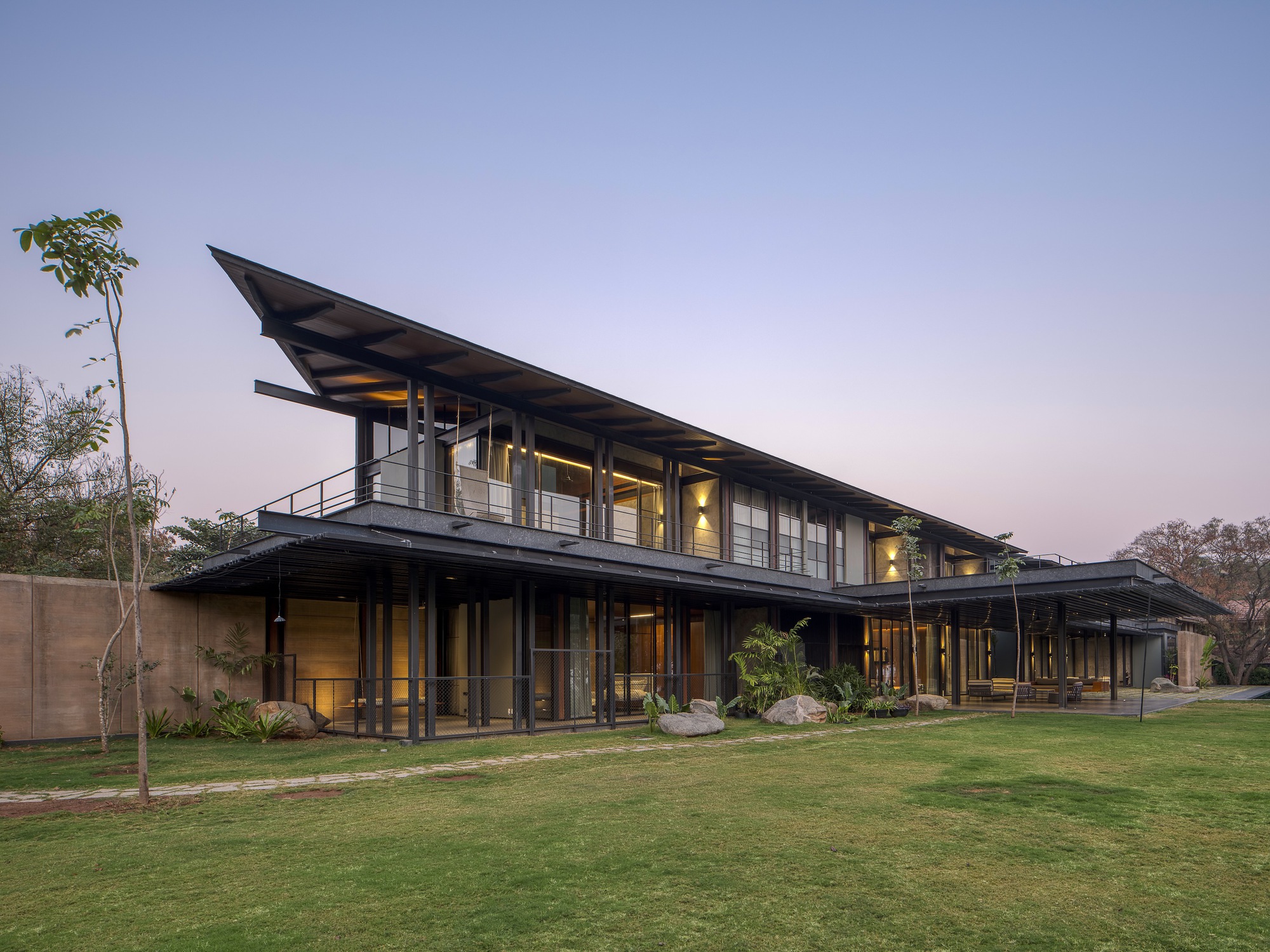 湖滨别墅丨印度丨SPASM Design Architects-31