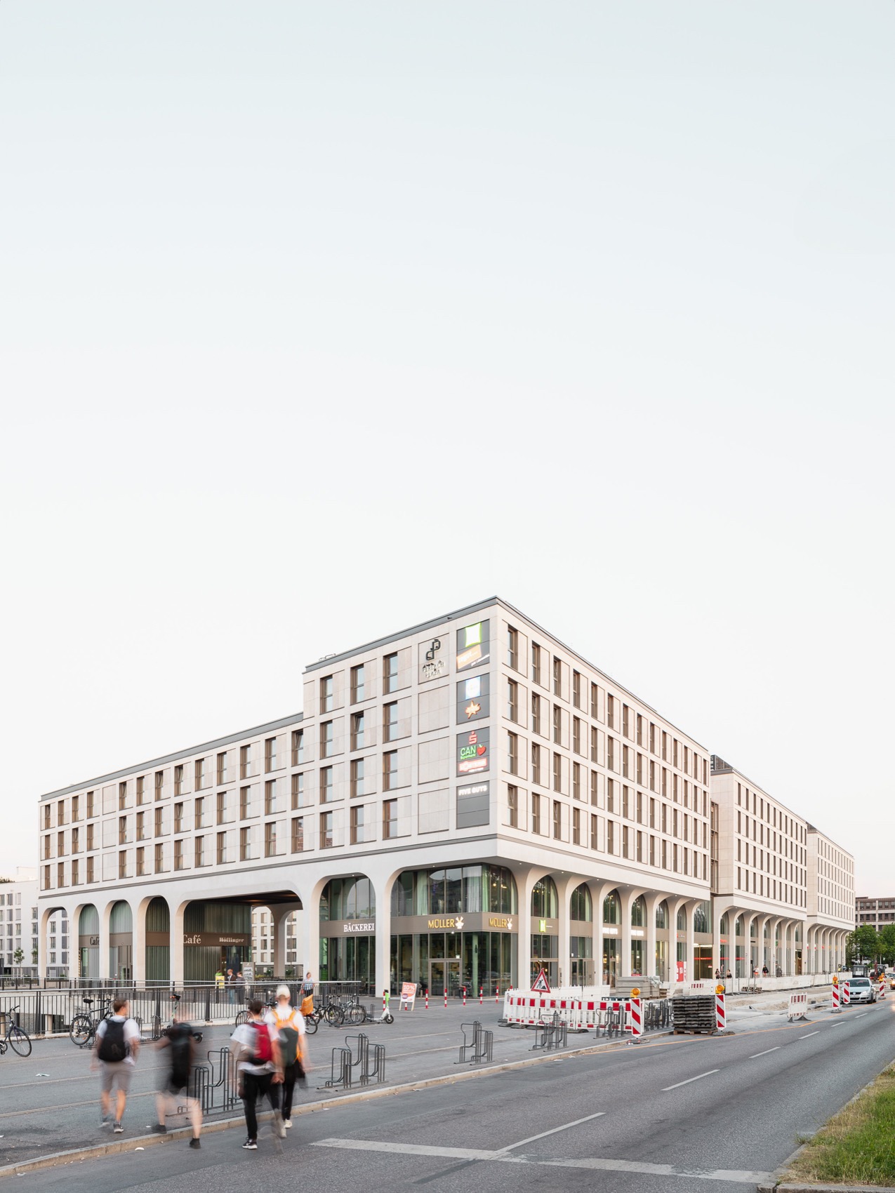 德国 Perlach 广场丨德国慕尼黑丨AllesWirdGut-5