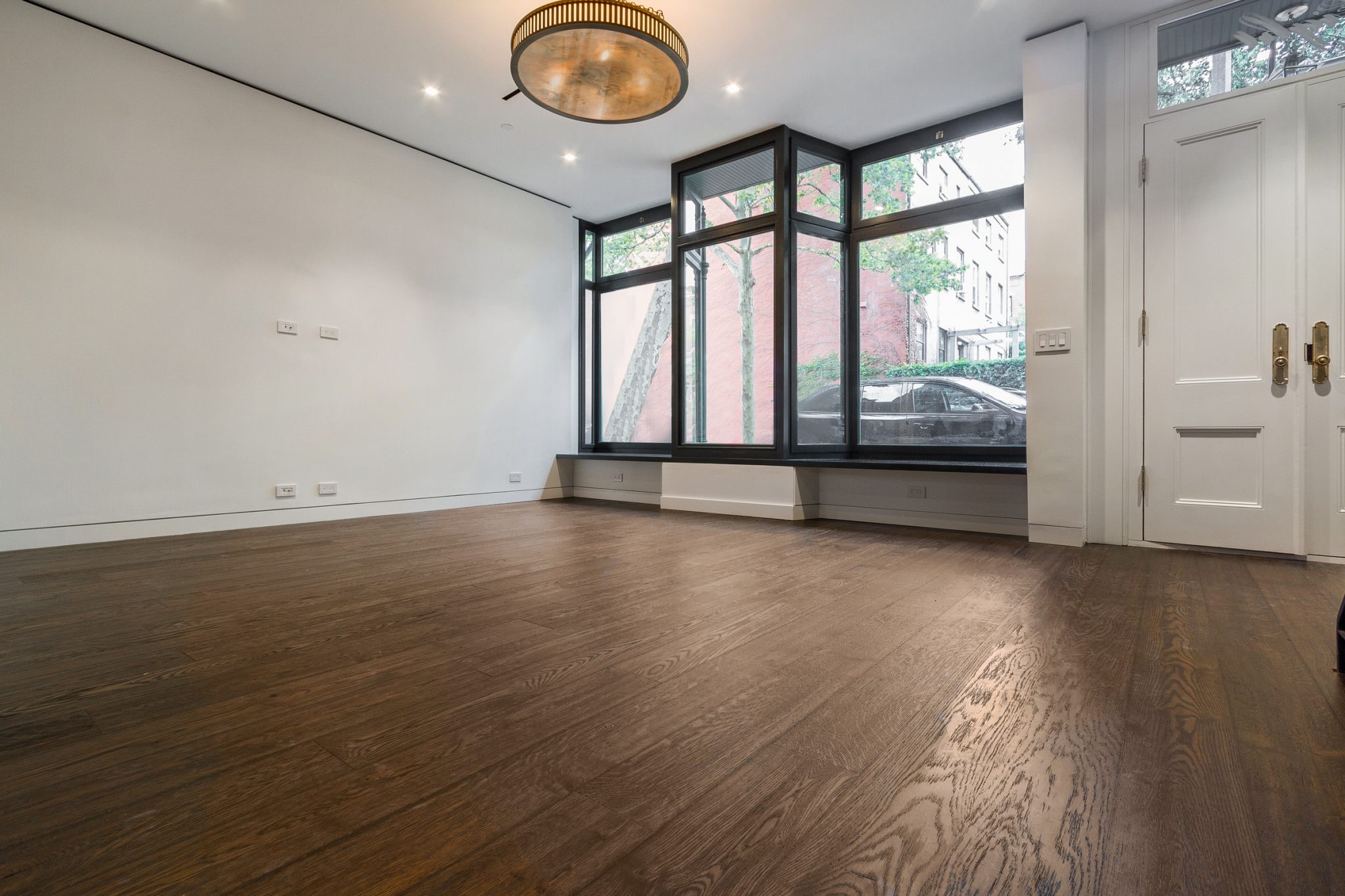 齐弗广场镇屋室内设计-34