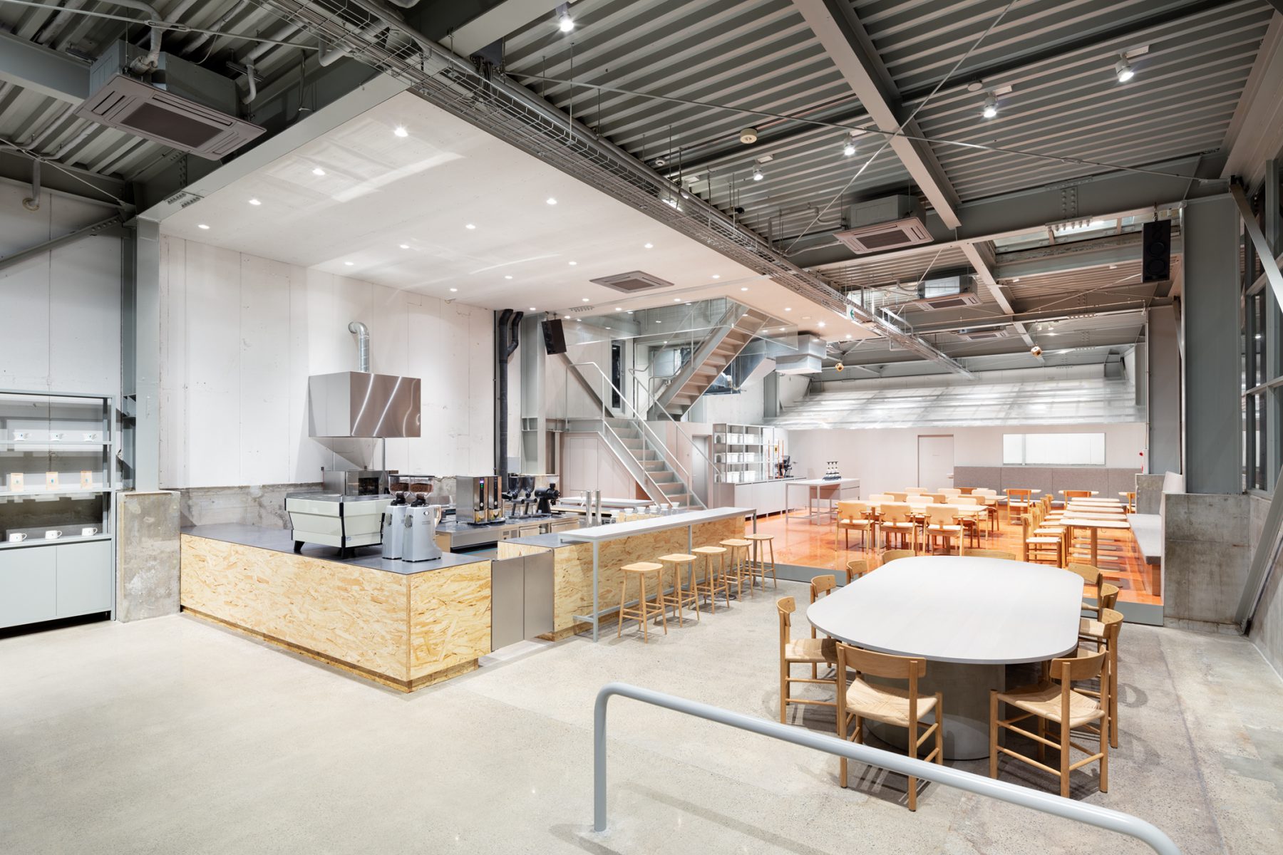 Blue Bottle Coffee Kiyosumishirakawa Flagship Cafe | Schemata Architects / Jo Nagasaka-1