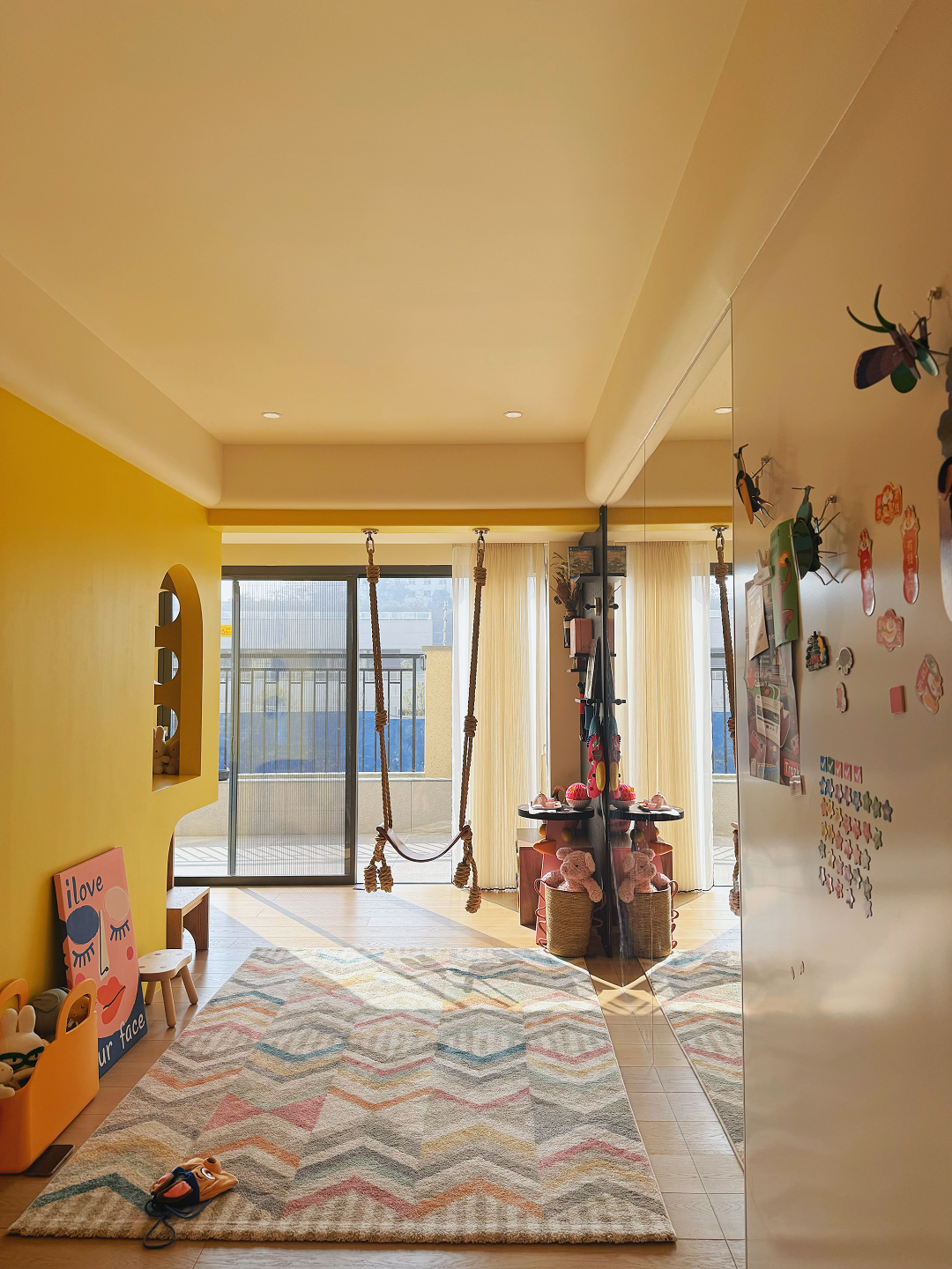 这个“糖果屋”太绝了！镜面魔术+滑梯城堡，大人喝咖啡小孩疯玩，互不打扰的魔法空间！-70